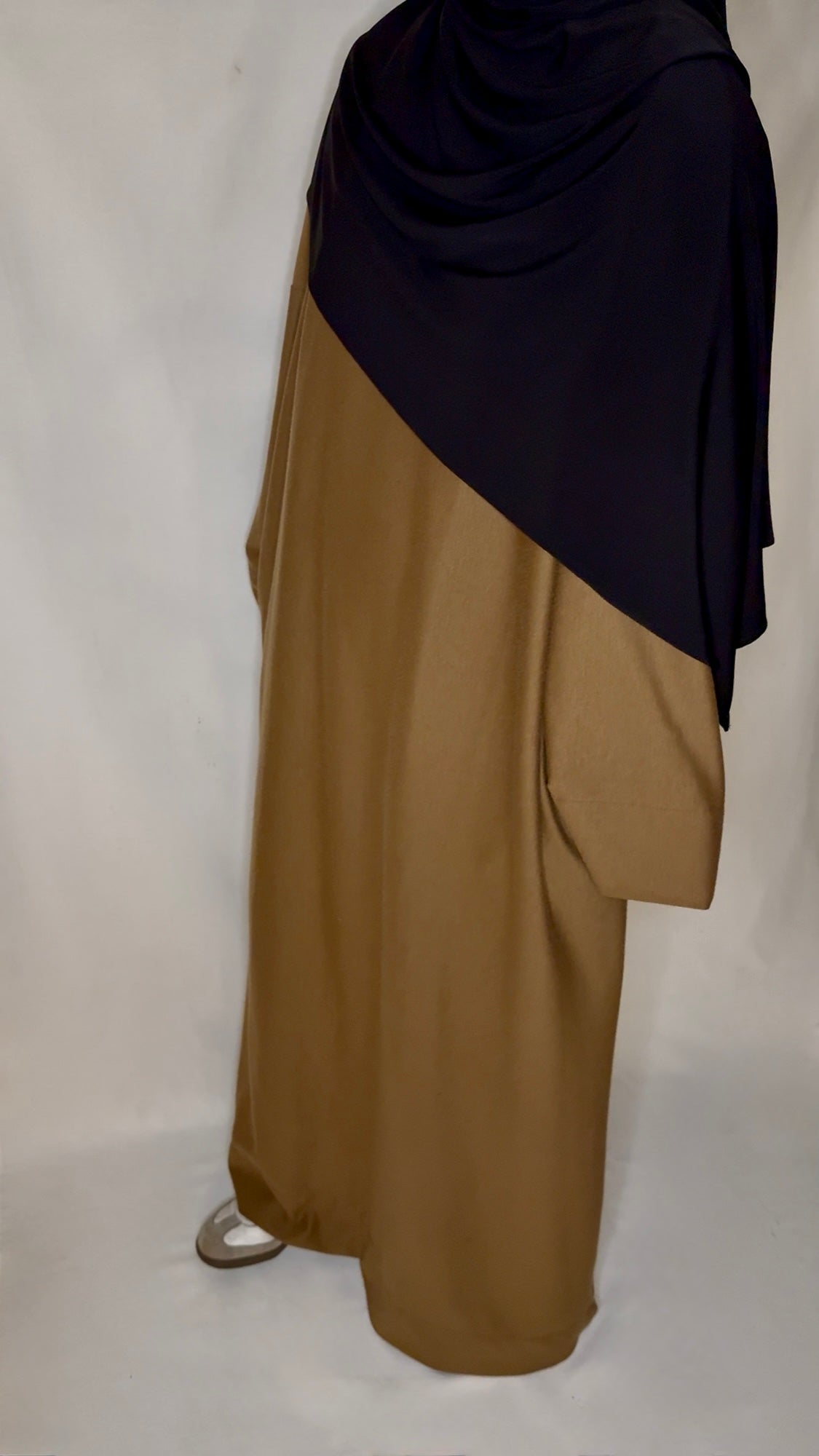 Soft Structure Abaya - Braun