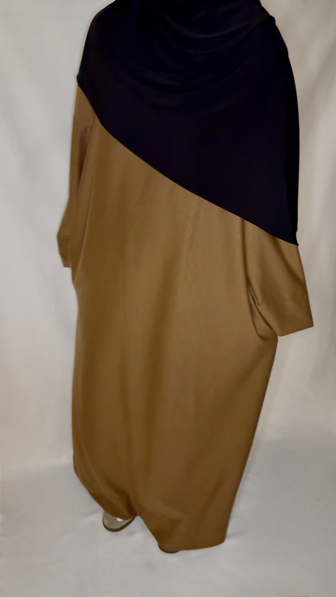 Soft Structure Abaya - Braun