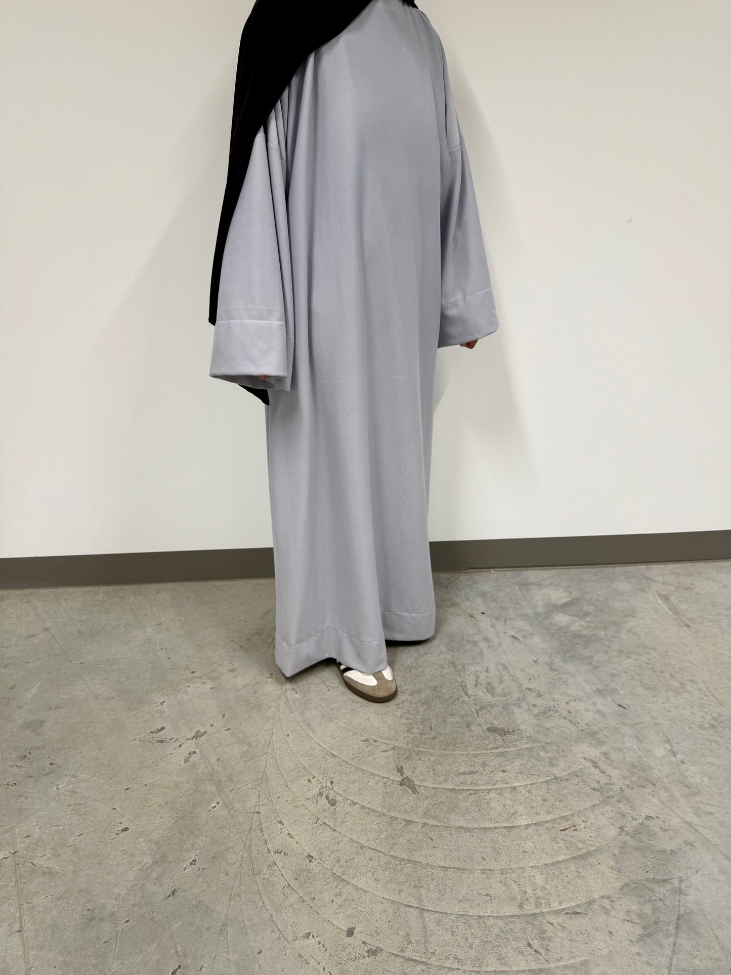 Soft Structure Abaya - Grey