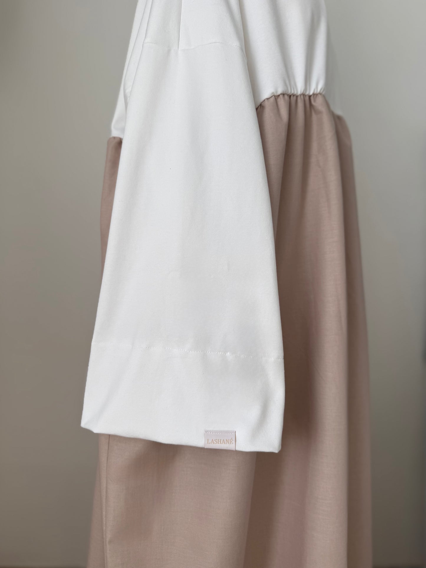 Soft Balance Abaya